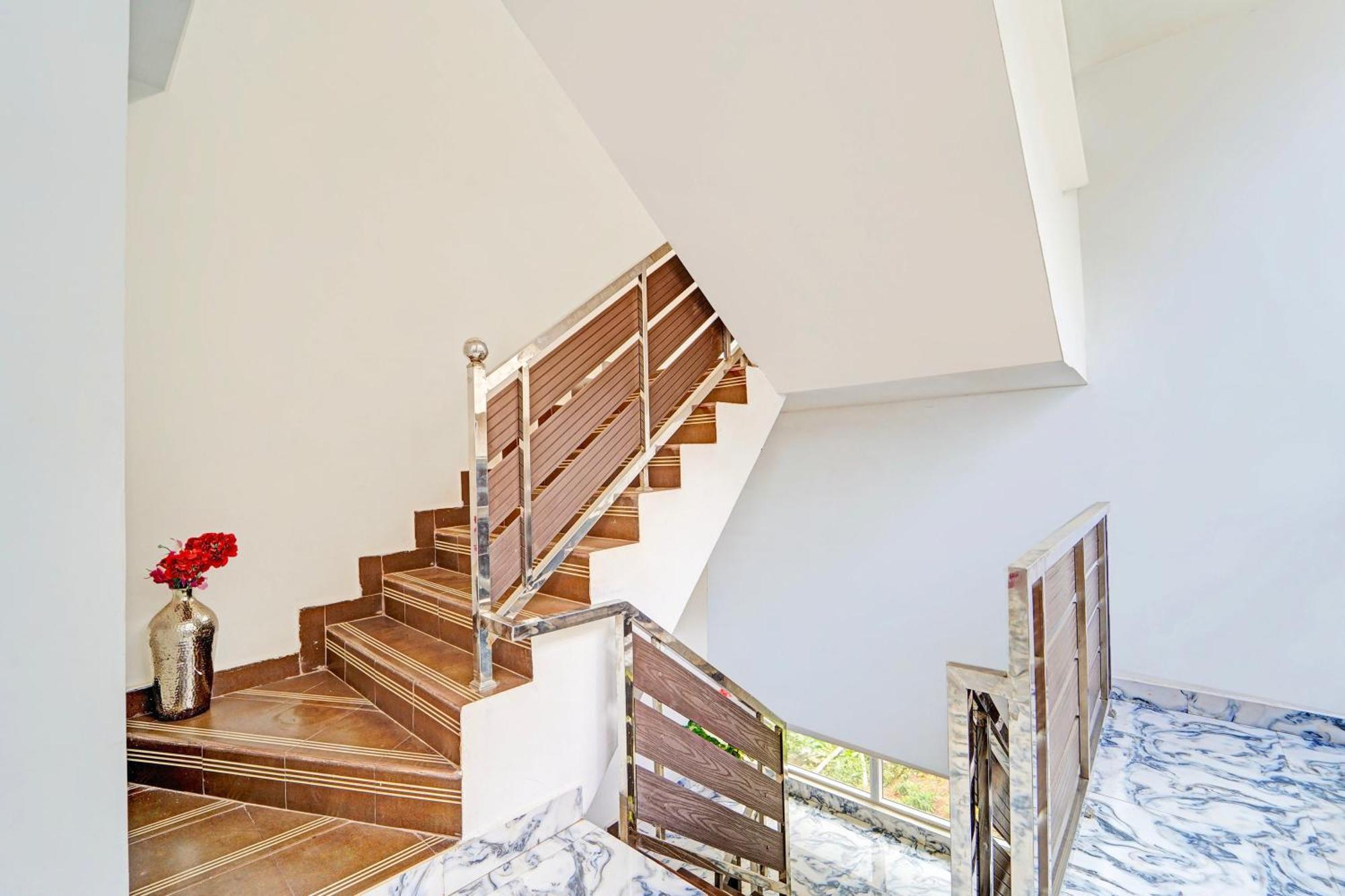 Hotel O Vijaynagar Road Formerly Anmol Peace Stay Ooty Εξωτερικό φωτογραφία